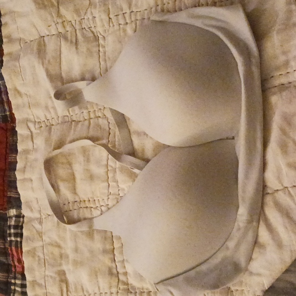 Vs bra
